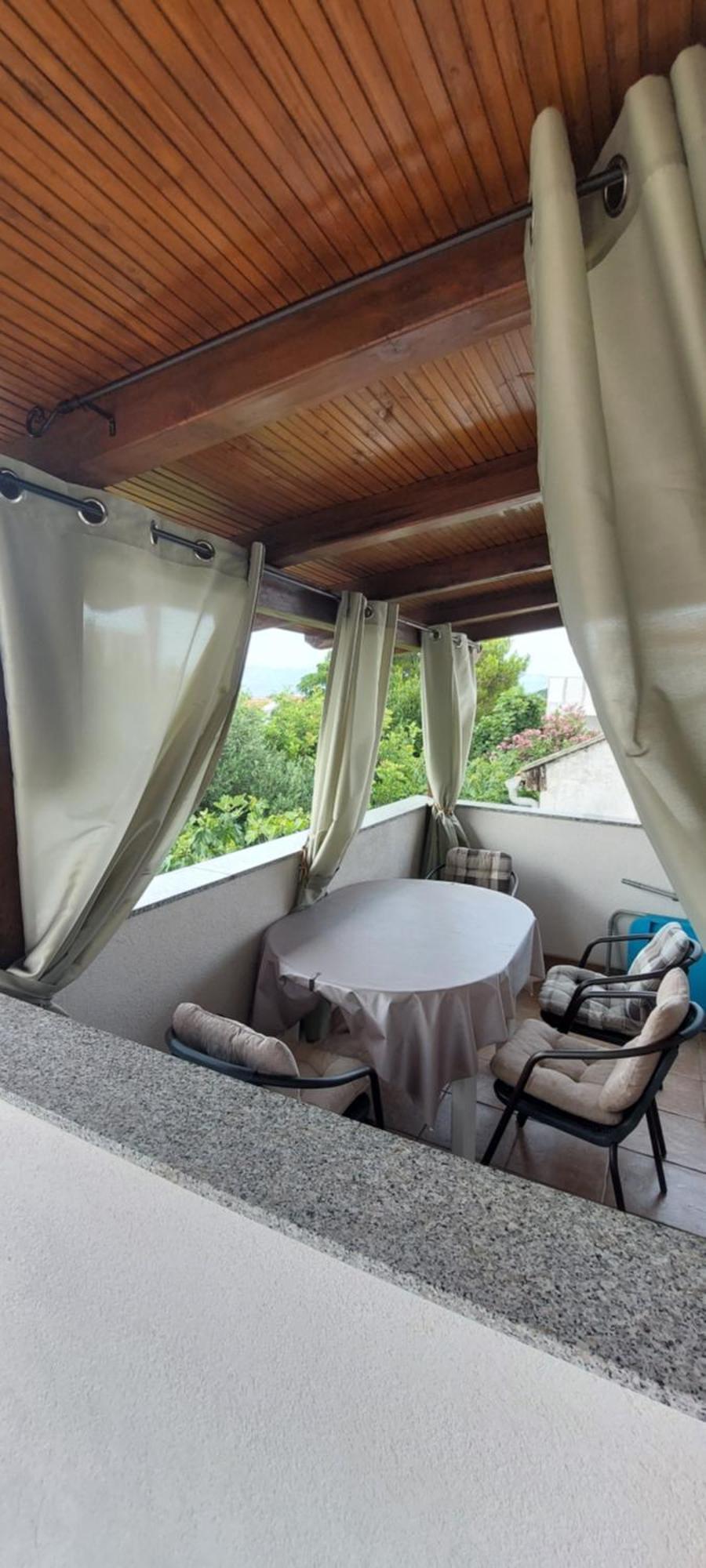 Apartman Jelena Vir Esterno foto